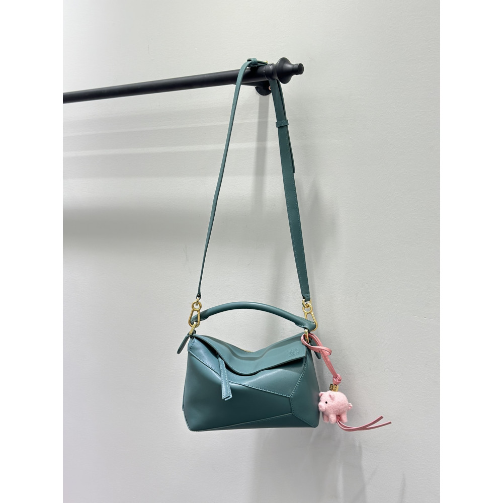 LOEWE New Puzzle Bag – Small Vetiver Green!