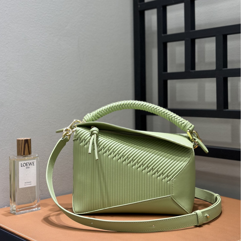 LOEWE Special Edition puzzle Bag!