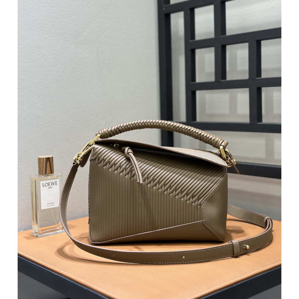 LOEWE Special Edition puzzle Bag!