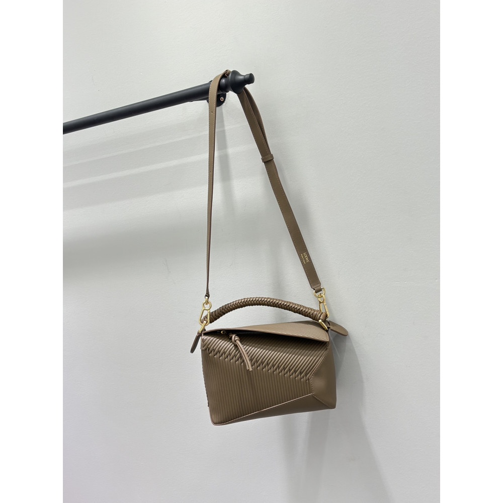 LOEWE Special Edition puzzle Bag!