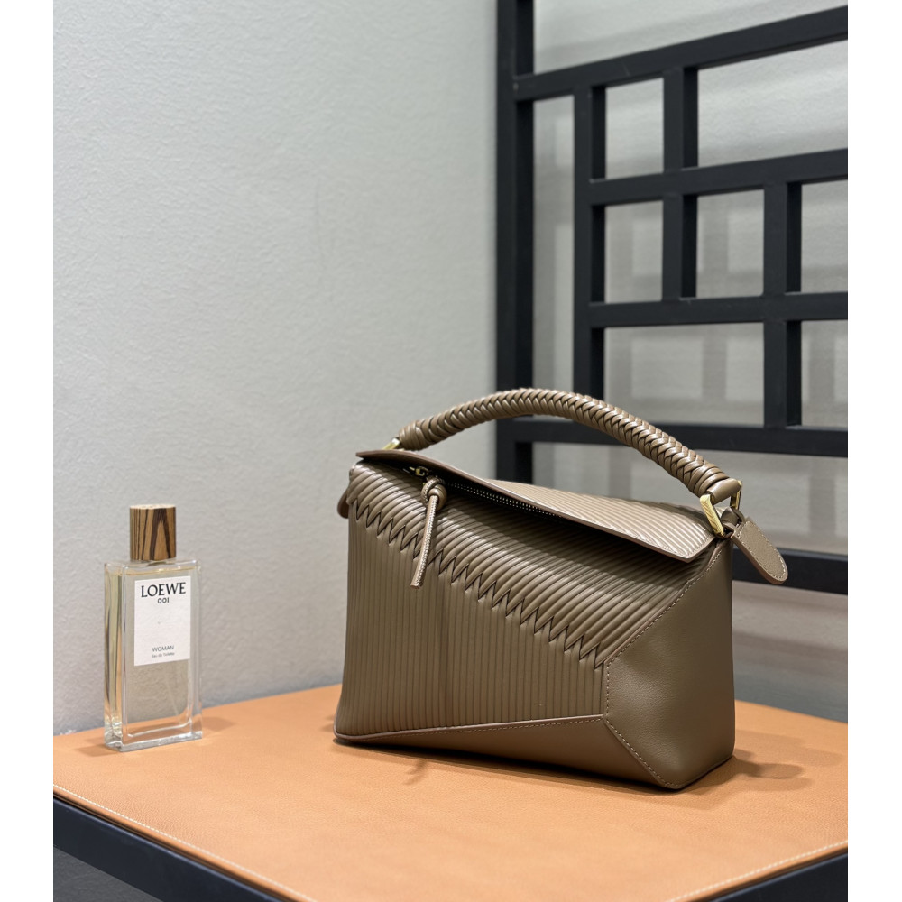 LOEWE Special Edition puzzle Bag!