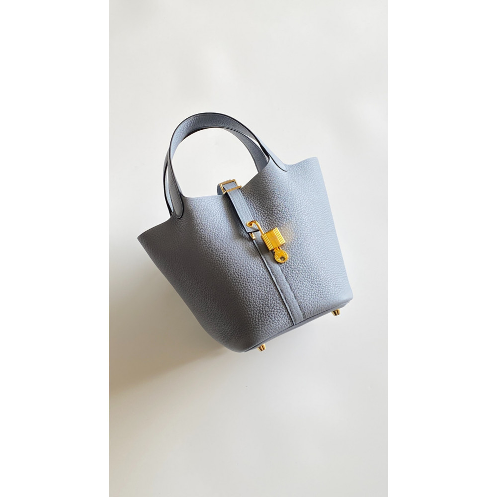 Hermès Picotin Lock Bag 18cm – Linen Blue