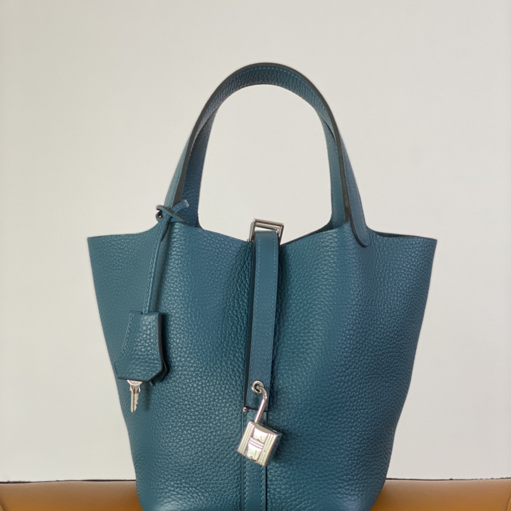 Hermès Picotin Lock Bag 18cm –  Bosporus Green