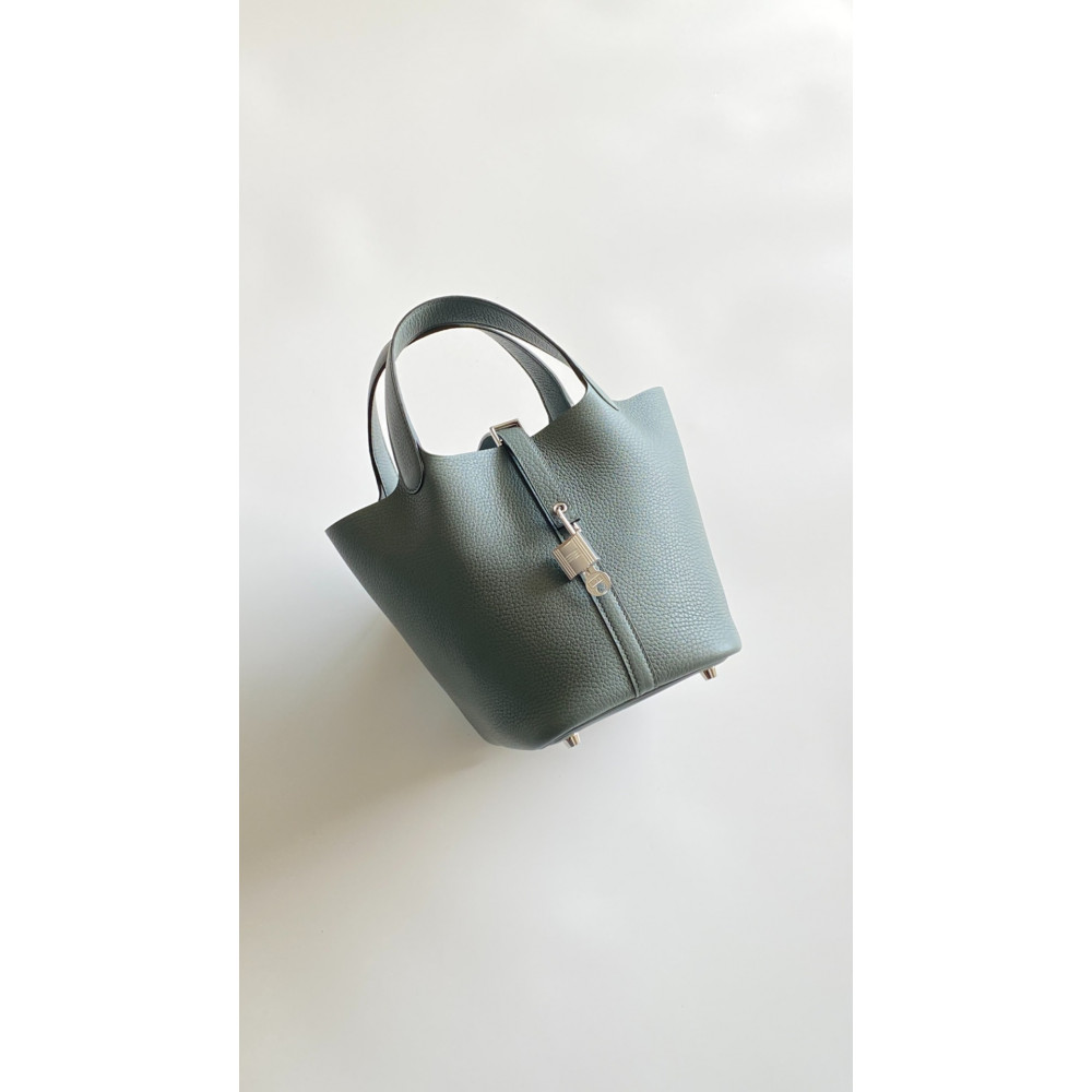 Hermès Picotin Lock Bag 18cm – Almond Green