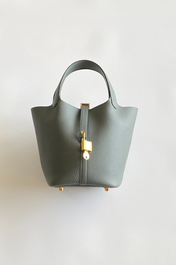 Hermès Picotin Lock Bag 18cm – Almond Green