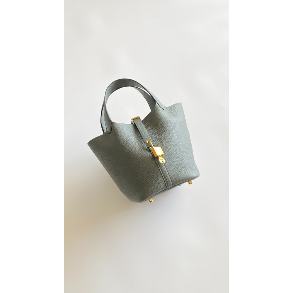Hermès Picotin Lock Bag 18cm – Almond Green