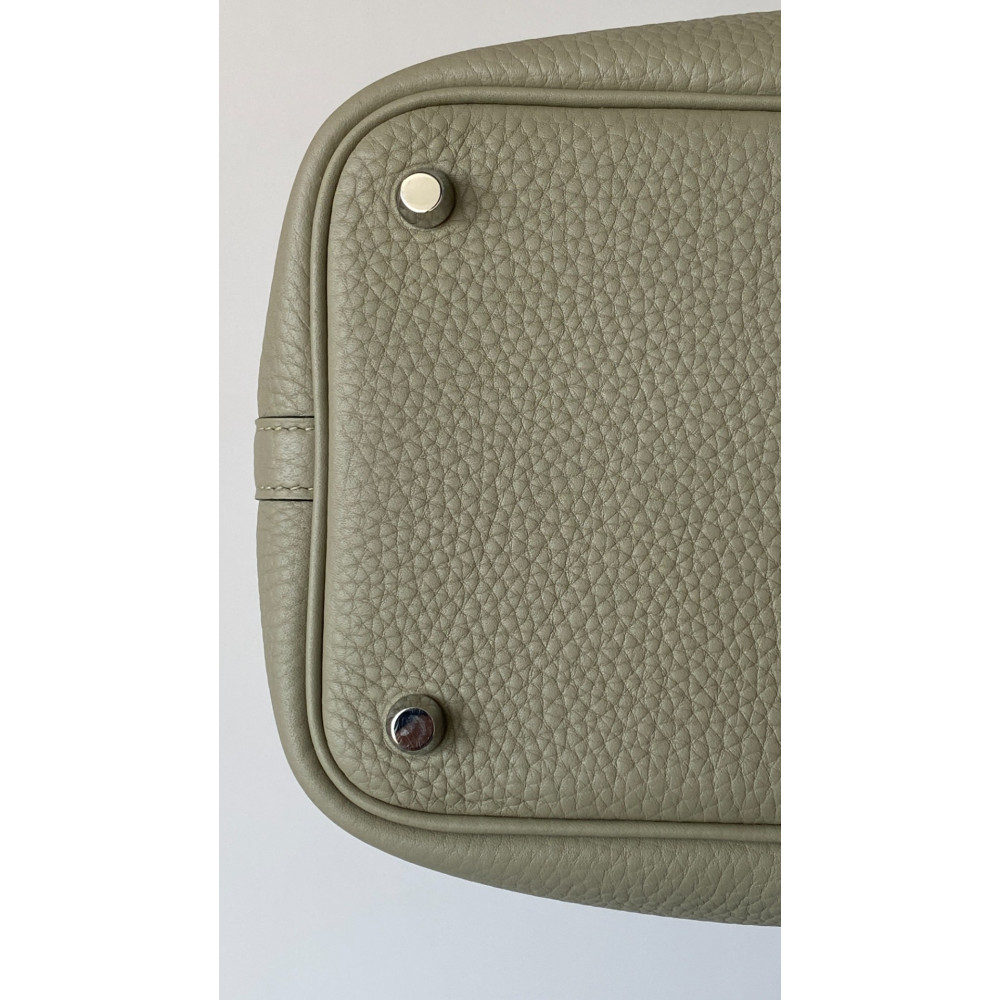 Hermès Picotin Lock Bag 18cm – Q1 Sage Green