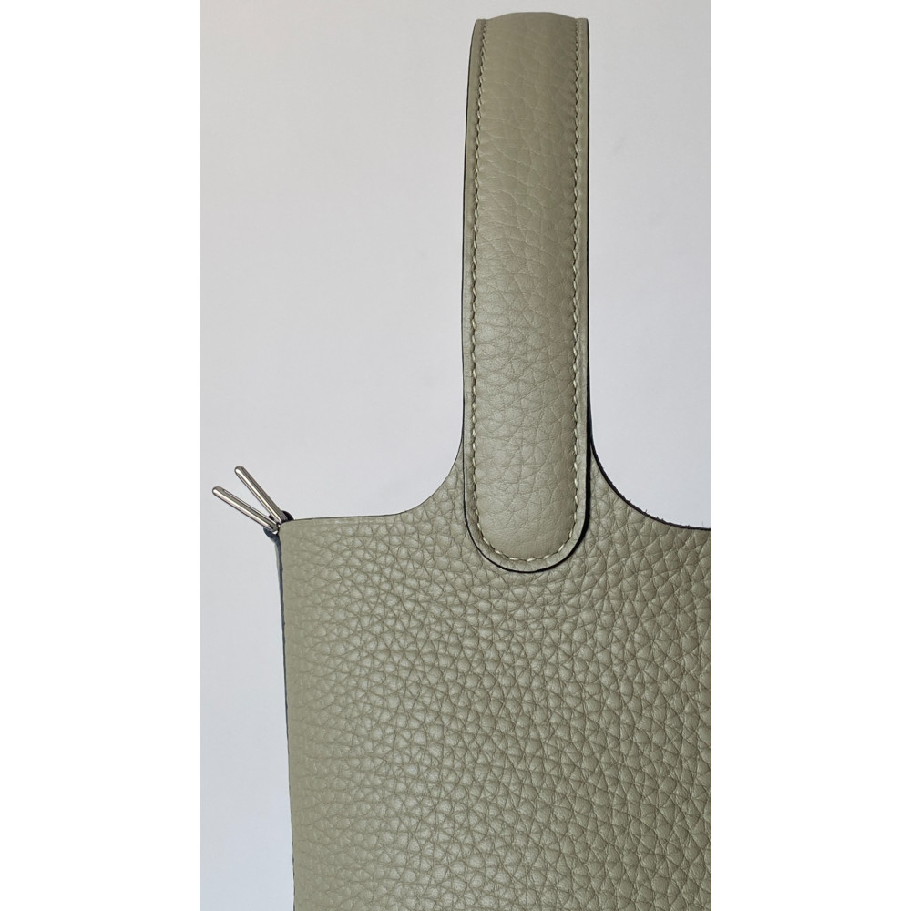 Hermès Picotin Lock Bag 18cm – Q1 Sage Green