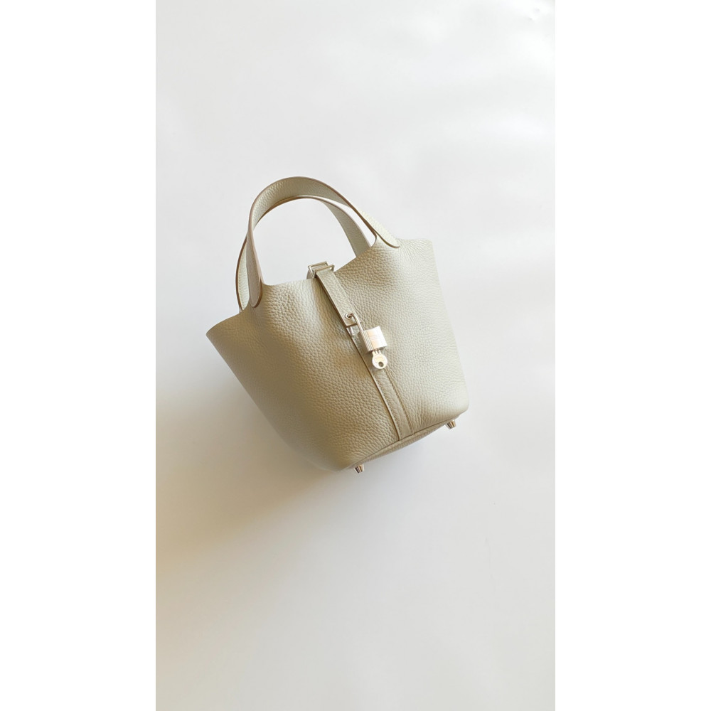 Hermès Picotin Lock Bag 18cm –8O Pearl Gray