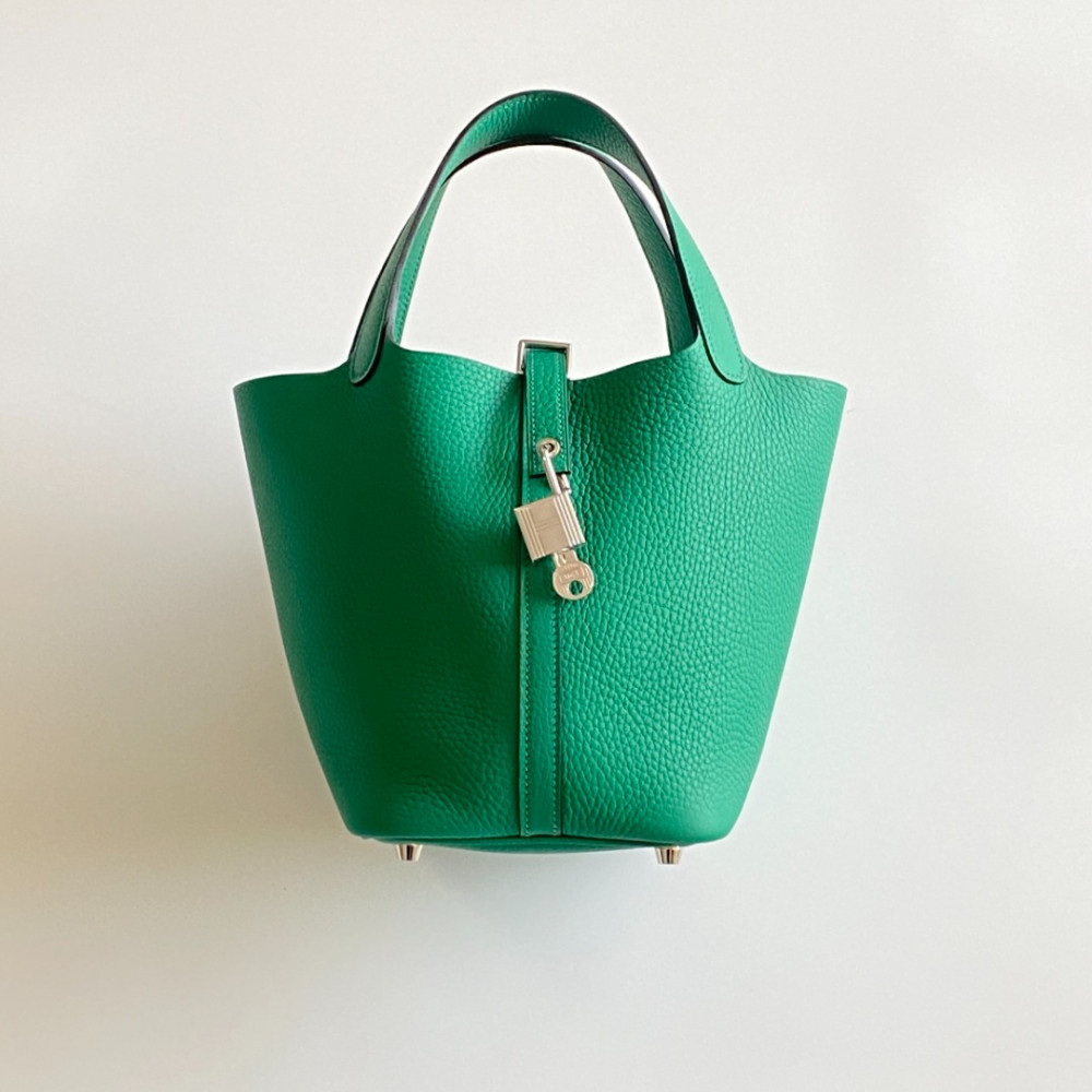 Hermès Picotin Lock Bag 18cm – U4 Velvet Green