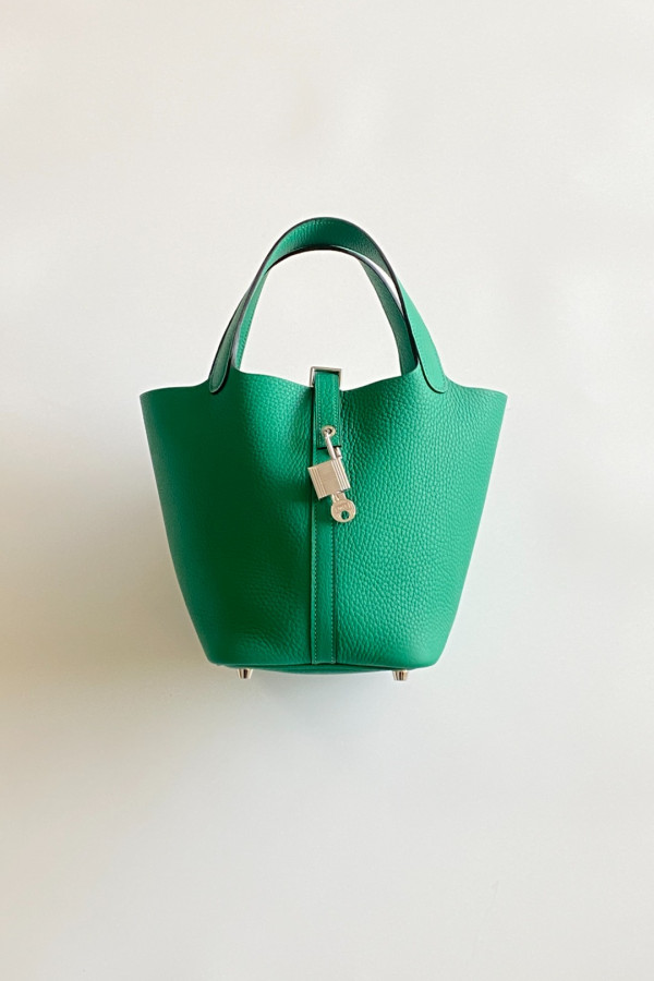 Hermès Picotin Lock Bag 18cm – U4 Velvet Green