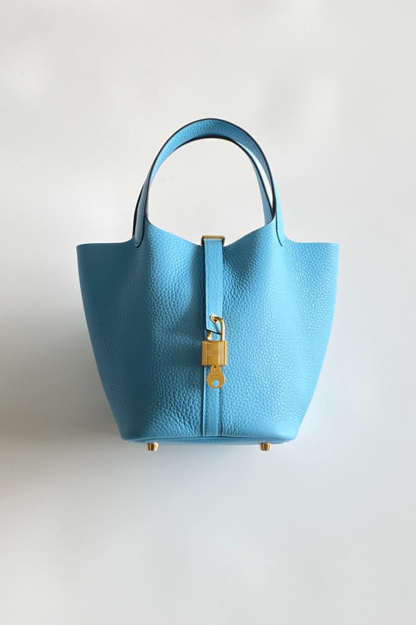 Hermès Picotin Lock Bag 18cm – Macaron Blue
