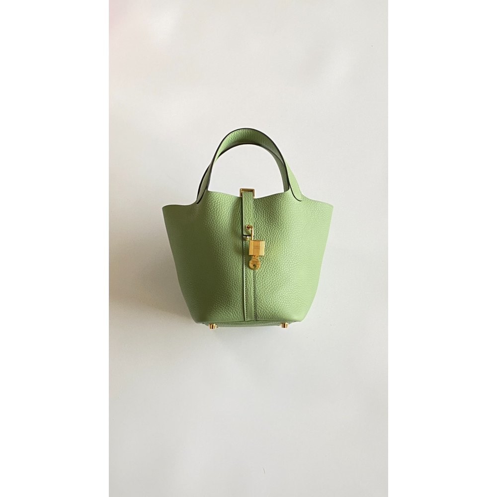 Hermès Picotin Lock Bag 18cm –  Avocado Green