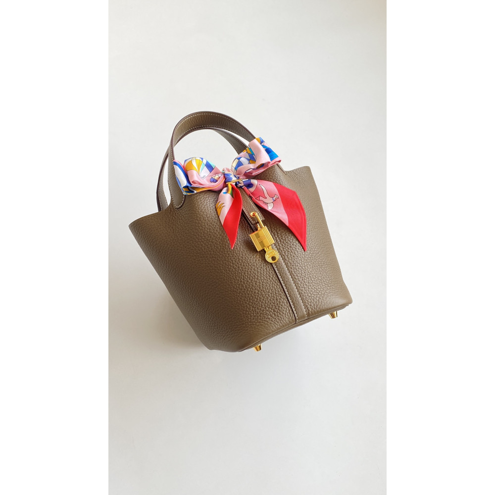 Hermès Picotin Lock Bag 18cm – Elephant Gray