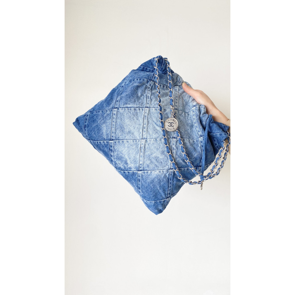 Chanel 22 Bag "Trash Bag" – Medium 23P