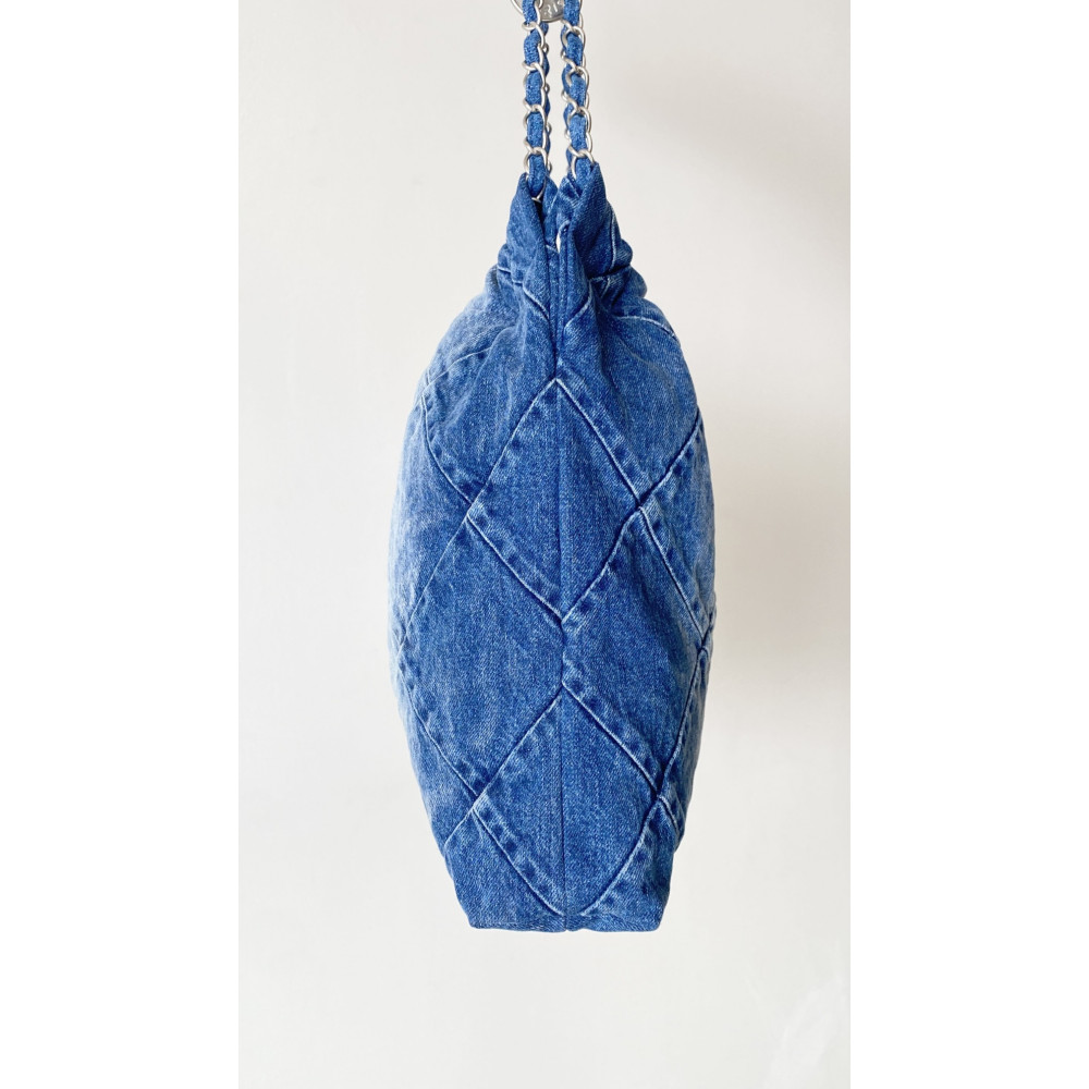 Chanel 22 Bag "Trash Bag" – Medium 23P