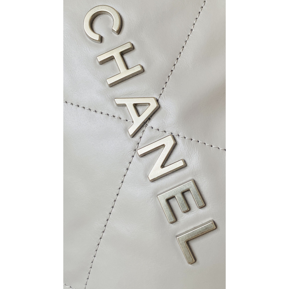 Chanel 22 Bag "Trash Bag" Shoulder Bag 