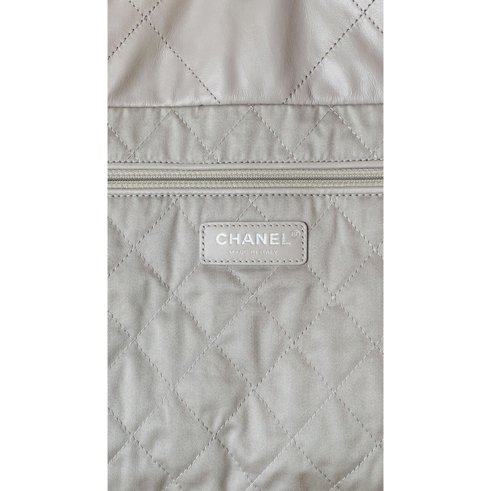 Chanel 22 Bag "Trash Bag" Shoulder Bag 