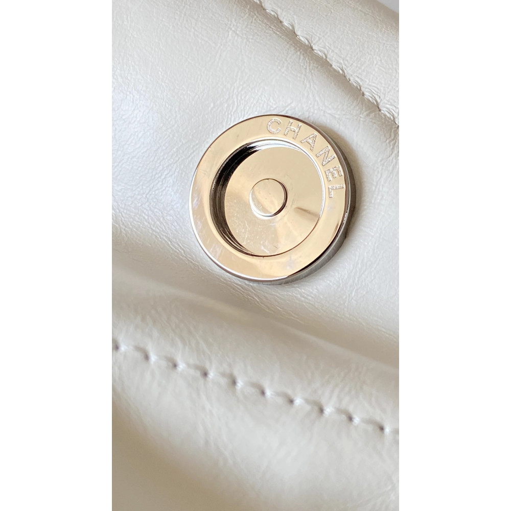 Chanel 22 Bag "Trash Bag" Shoulder Bag 