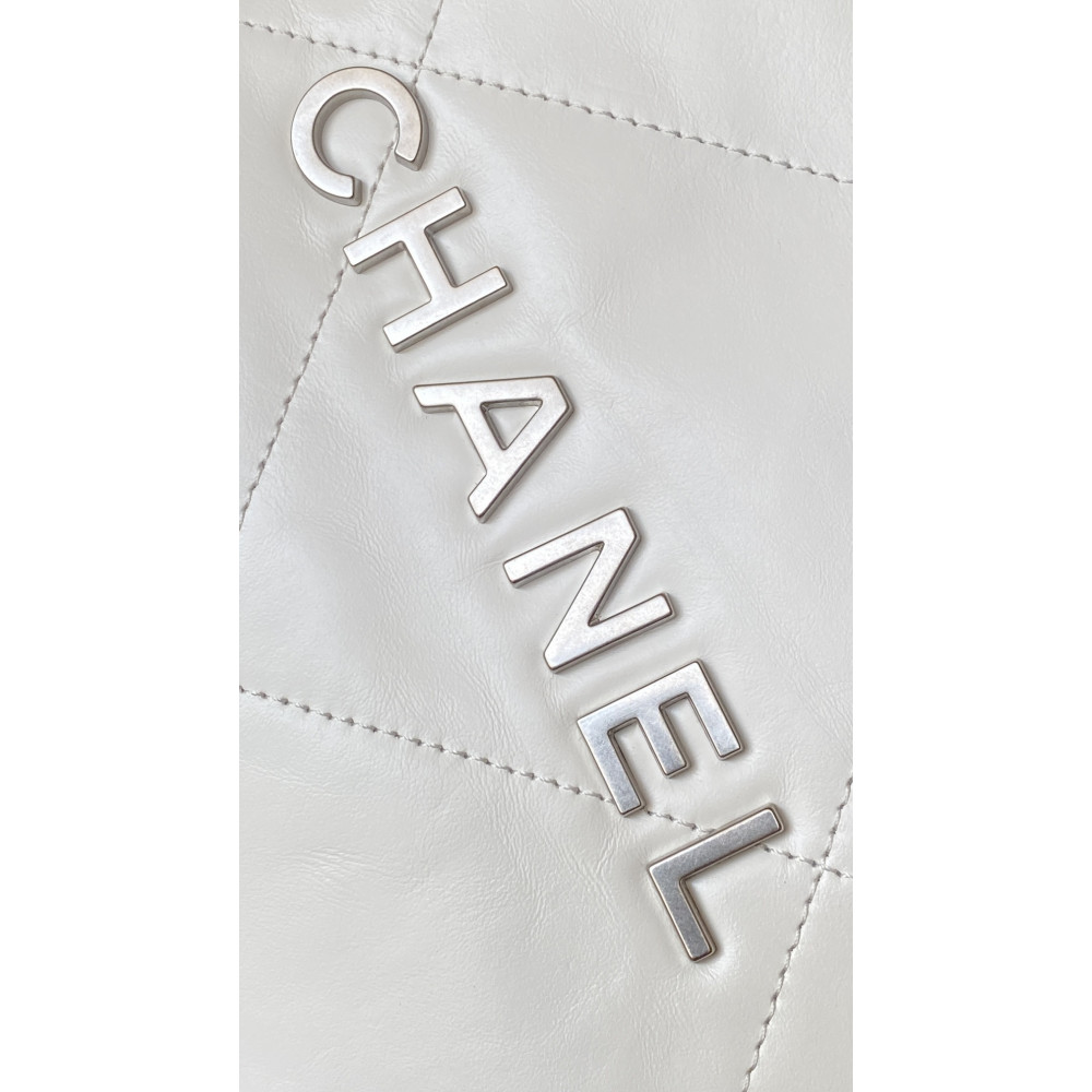 Chanel 22 Bag "Trash Bag" Shoulder Bag 