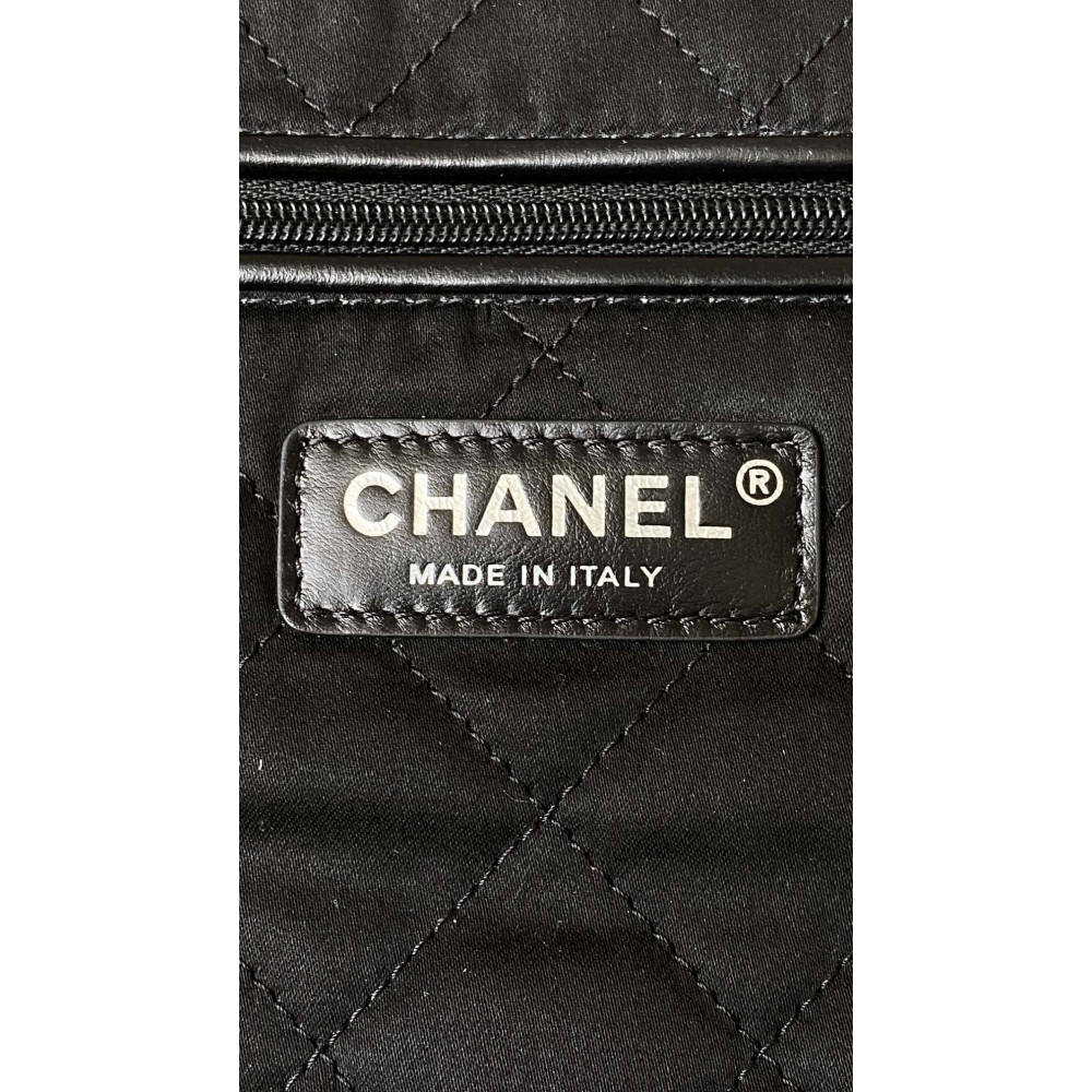 Chanel 22 Bag "Trash Bag" Shoulder Bag