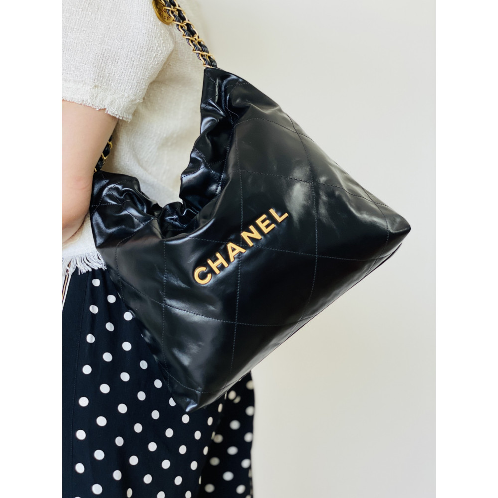 Chanel 22 Bag "Trash Bag" Shoulder Bag 