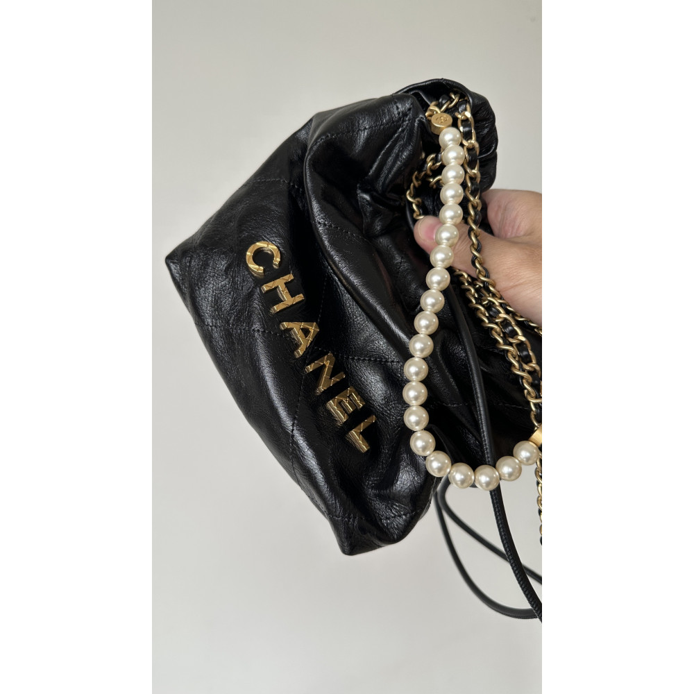 Chanel 23C mini 22Bag, pearl edition! 