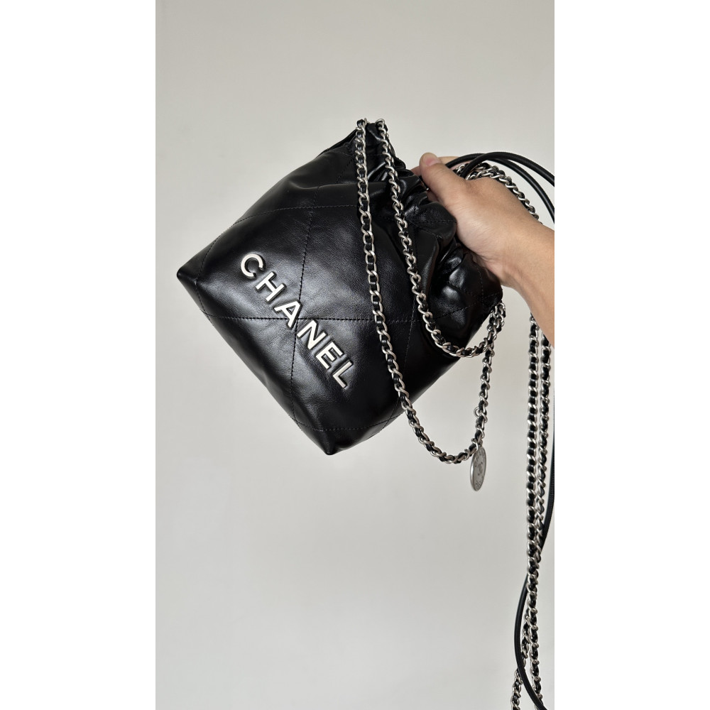 Chanel 23C black mini 22Bag, 