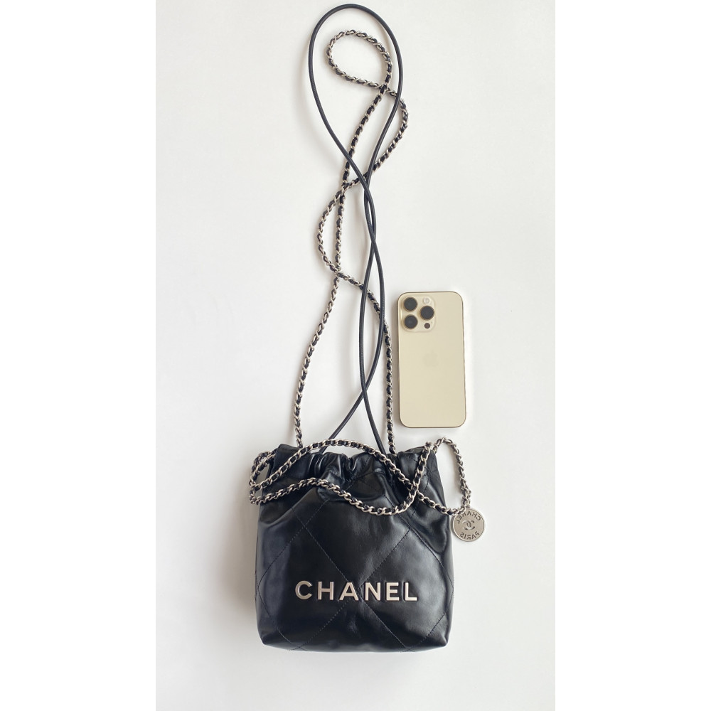 Chanel 23C black mini 22Bag, 