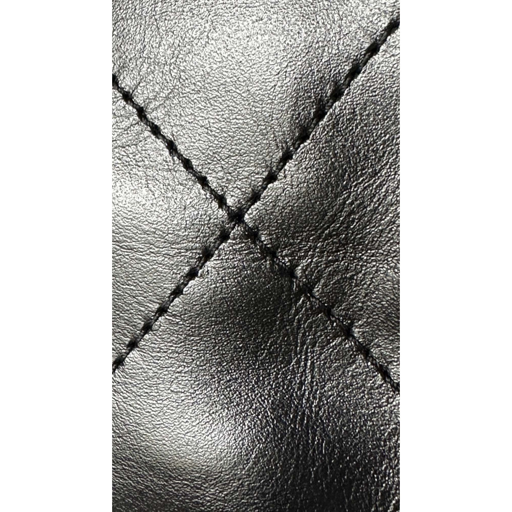 Chanel 23C black mini 22Bag, 