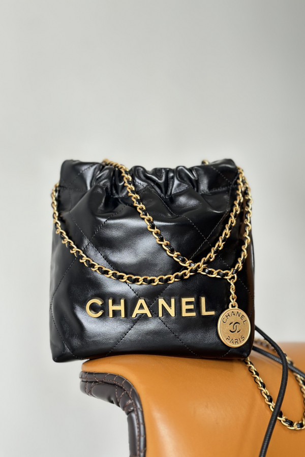 Chanel 23C black mini 22Bag, 