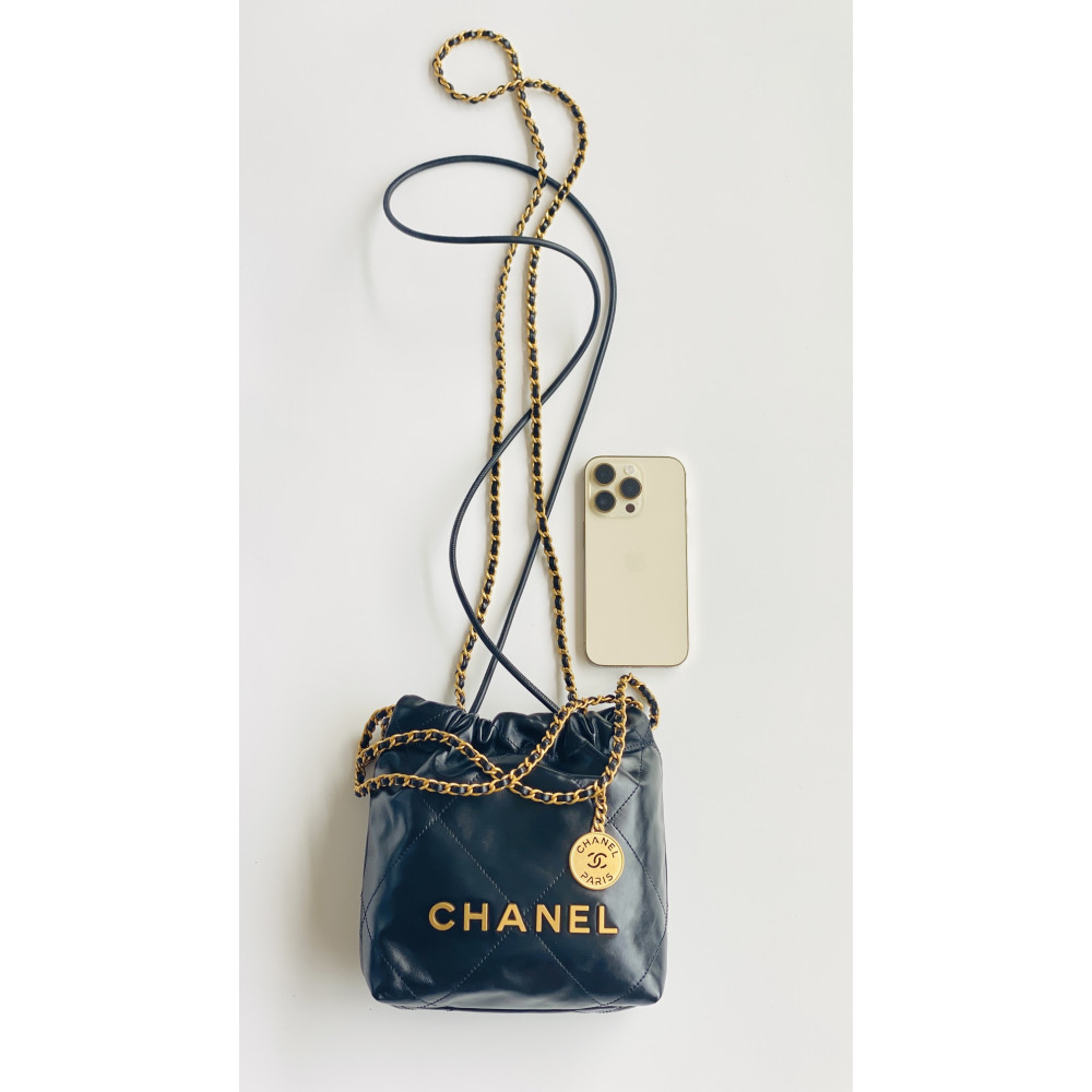 Chanel 23C black mini 22Bag, 