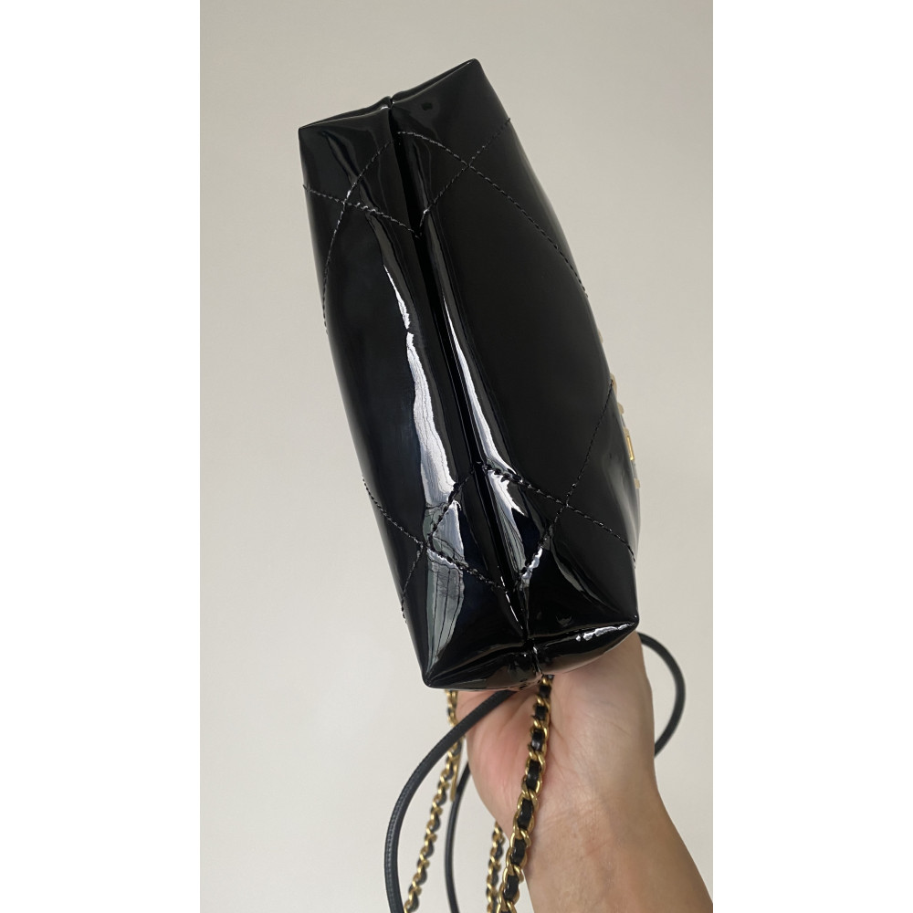 Chanel 24SS latest color-blocked mini 22Bag