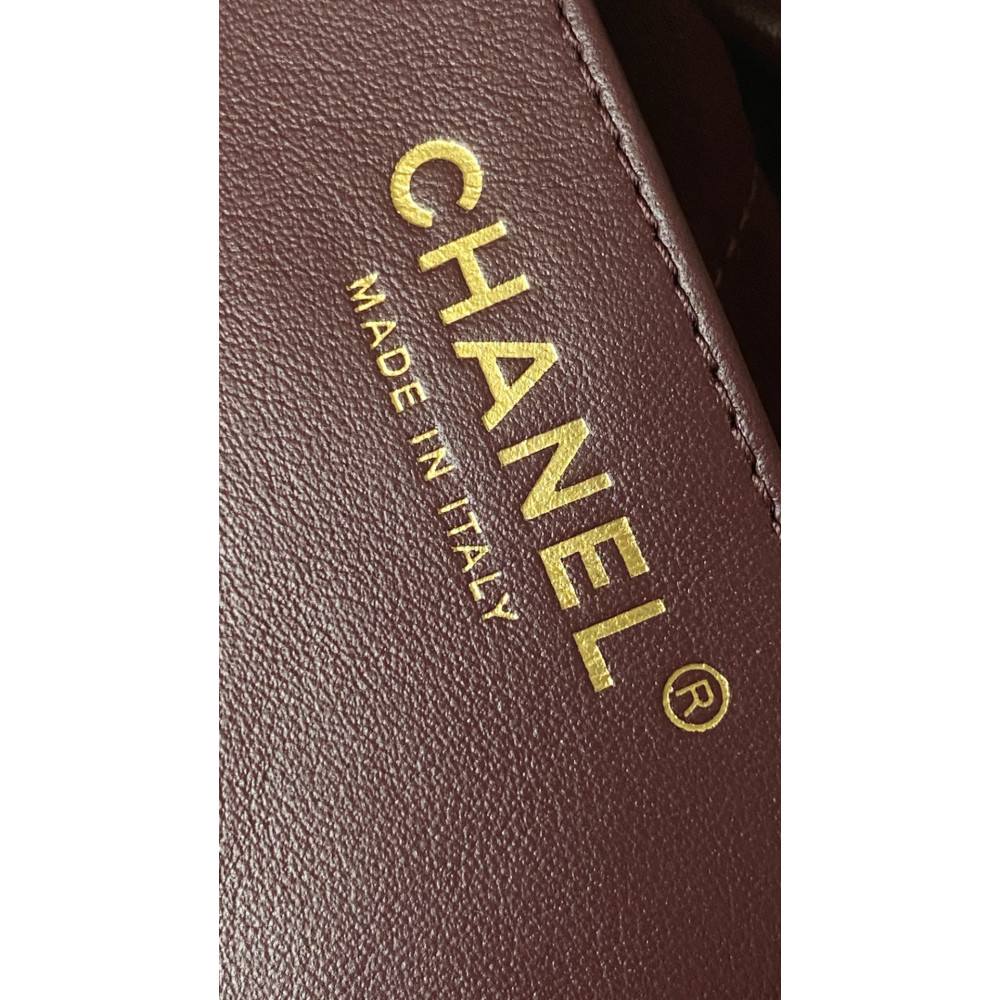 Chanel 23C burgundy red mini 22Bag
