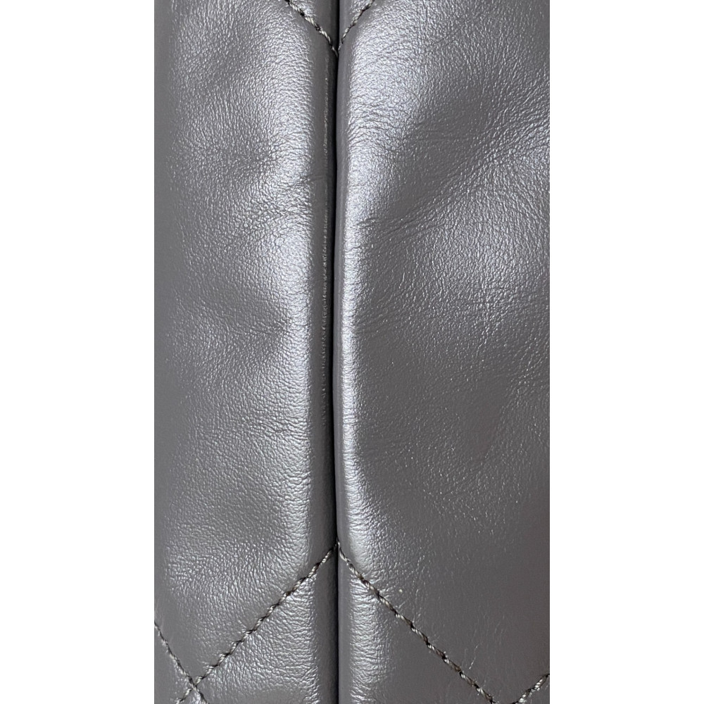 Chanel 23C dark gray mini 22Bag,