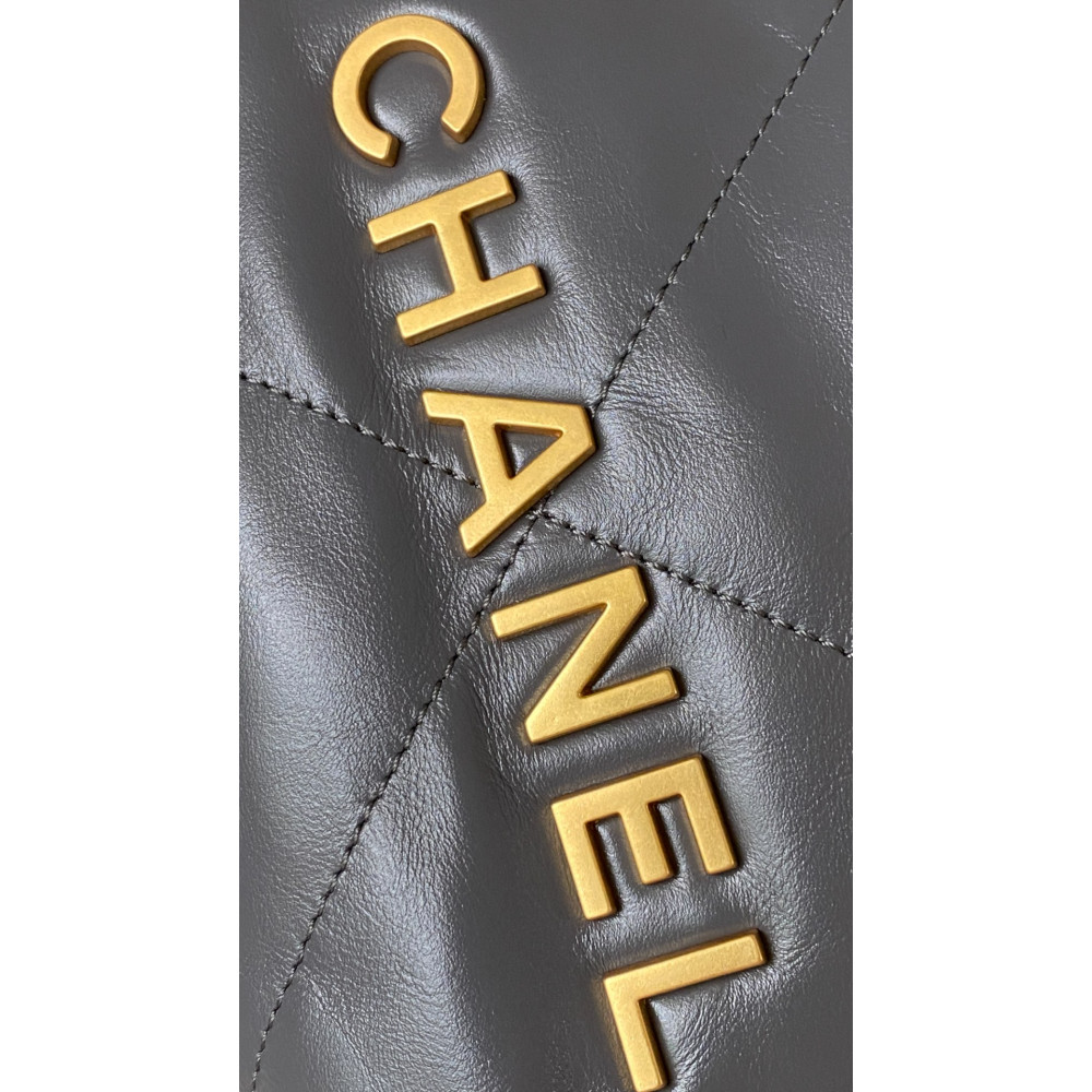 Chanel 23C dark gray mini 22Bag,