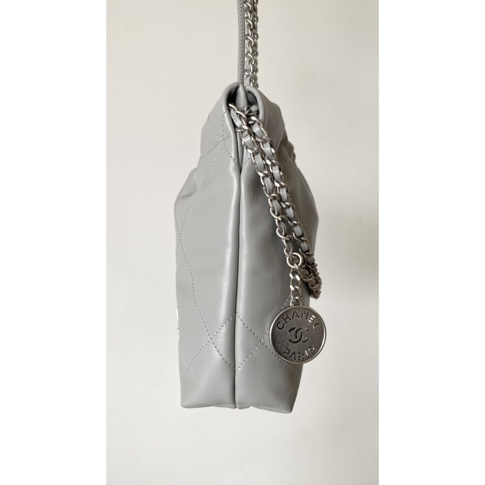 Chanel 23C light gray mini 22Bag