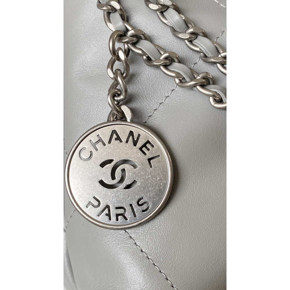 Chanel 23C light gray mini 22Bag