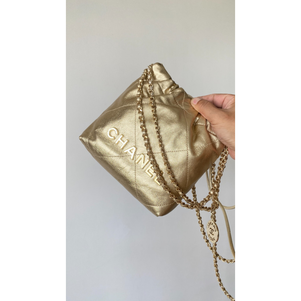 Chanel 24B limited color gold mini 22Bag!