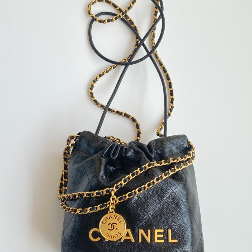 Chanel 23K limited color black mini 22Bag