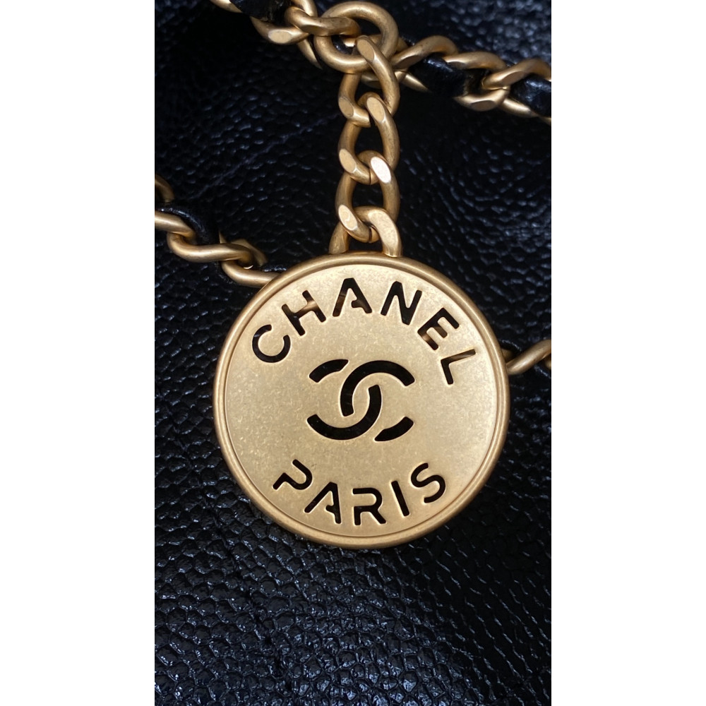 Chanel 23K limited color black mini 22Bag