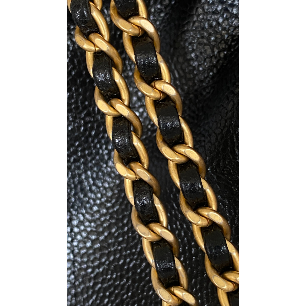 Chanel 23K limited color black mini 22Bag