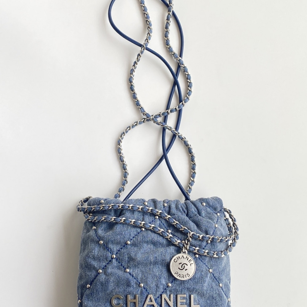 Chanel 25S mini 22Bag "denim nailhead denim" 
