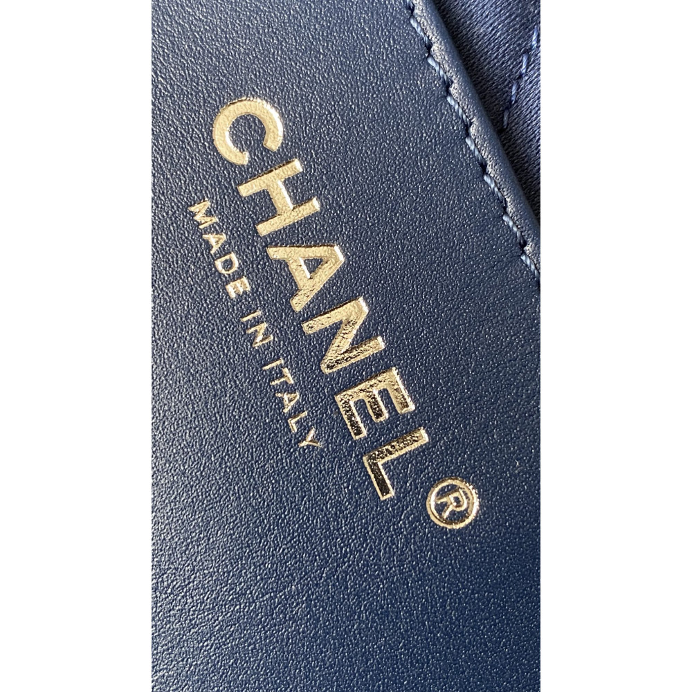 Chanel 25S mini 22Bag "denim nailhead denim" 