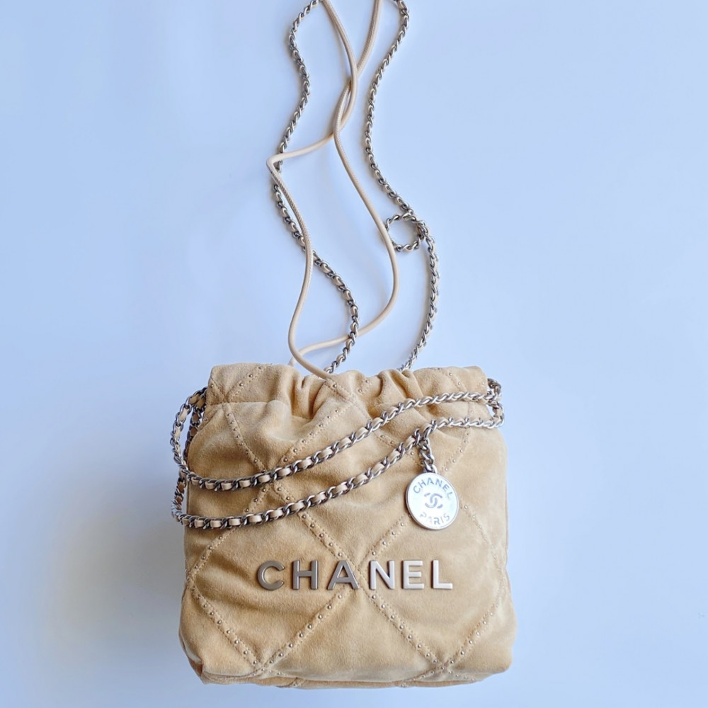 Chanel 25S mini 22Bag in apricot color