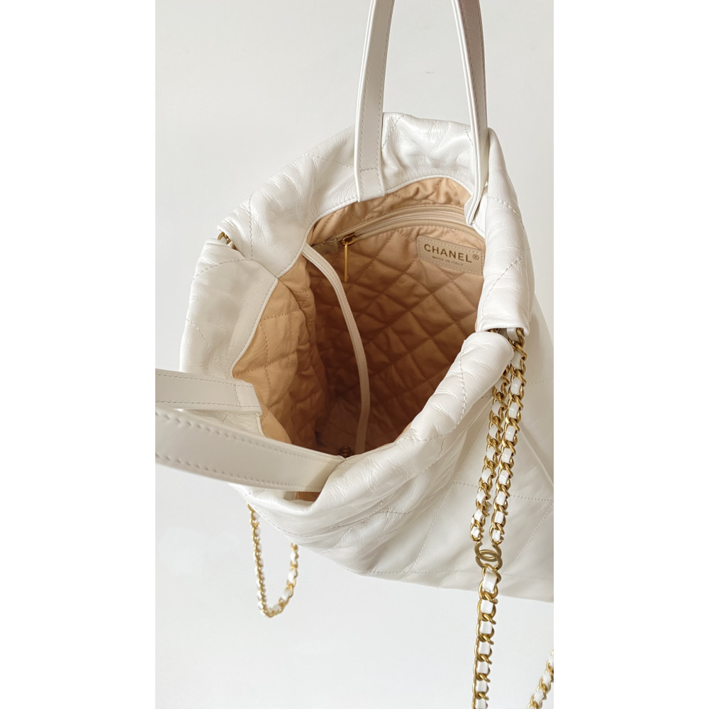 Chanel 23P small 22Bag backpack