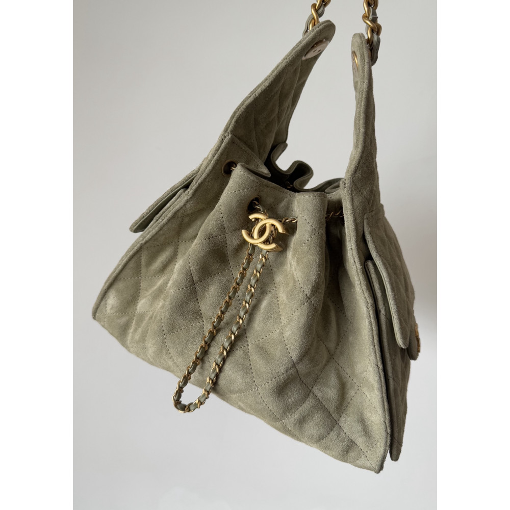 Chanel 25 Bag Small Hobo Boho Bag! 