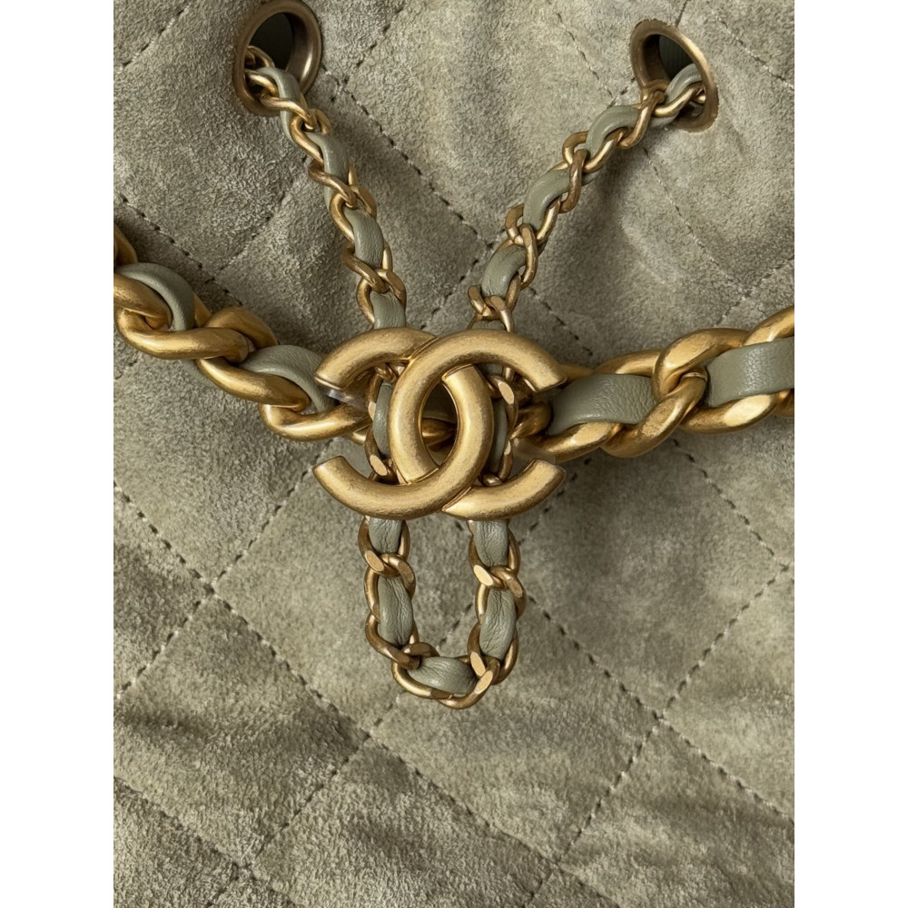 Chanel 25 Bag Small Hobo Boho Bag! 