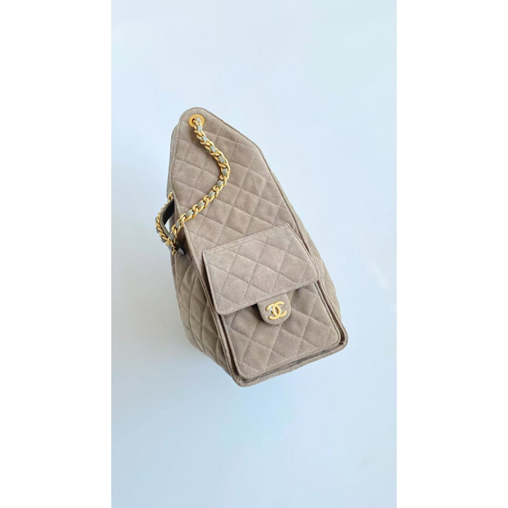 Chanel 25 Bag Medium Hobo Boho Bag!