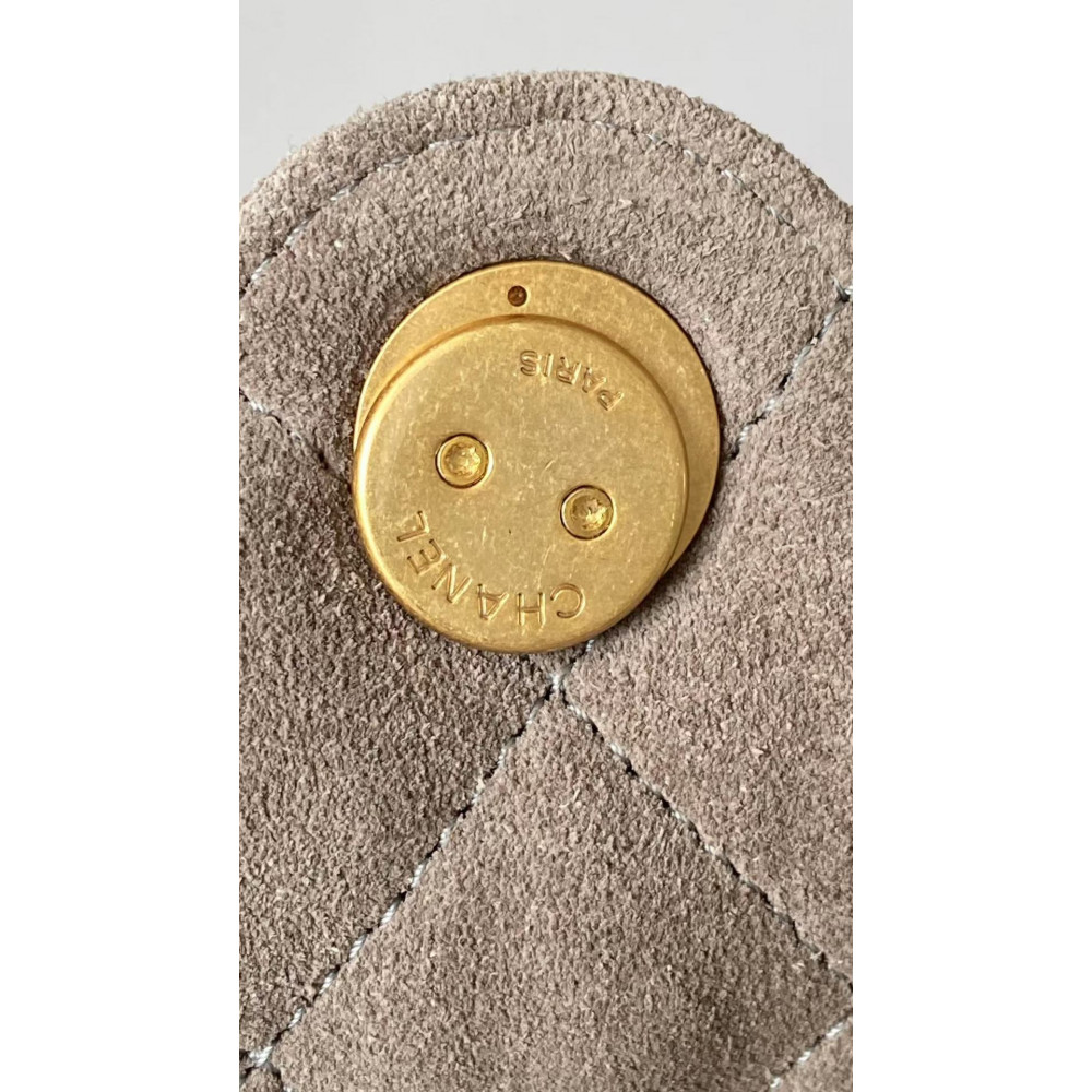 Chanel 25 Bag Medium Hobo Boho Bag!